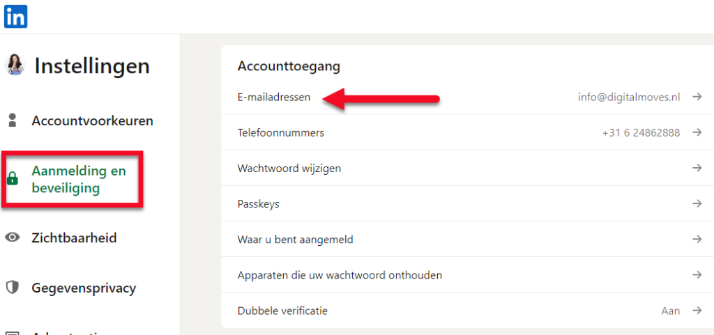 Hoe stel je meerdere emailadressen in op linkedin of hoe pas je het aan? LinkedIn expert Corinne Keijzer geeft uitleg.